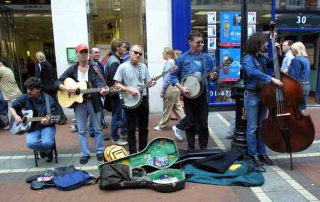 Buskers