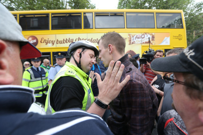 1/7/2015. Water Protests Block Dail Entrance