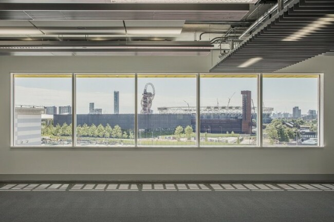 15729062261_f2c826a2bd_b