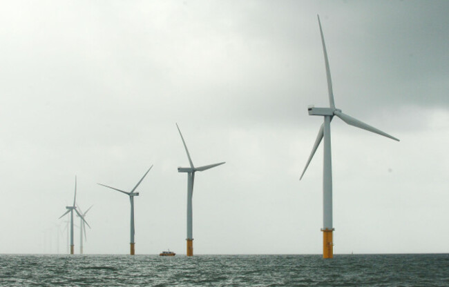 Clegg visits wind farm