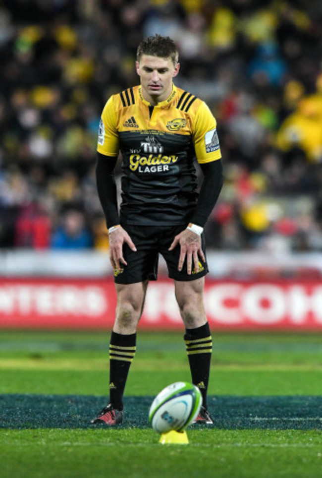 Beauden Barrett lines up a penalty