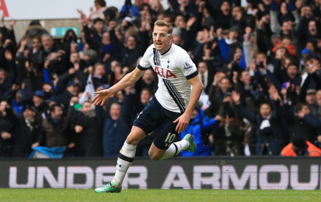 Tottenham Hotspur v Arsenal - Barclays Premier League - White Hart Lane