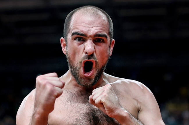 Scott Evans celebrates