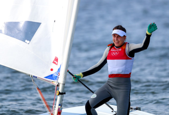 Annalise Murphy celebrates winning a silver medal