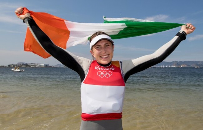 Annalise Murphy celebrates winning silver medal