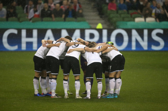 Dundalk v Legia Warsaw - UEFA Champions League Qualifying - Play-Off First Leg - Aviva Stadium