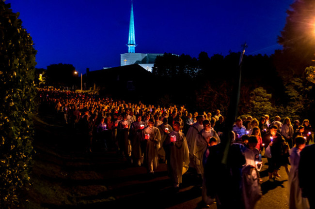 Novena procession towards Calvary