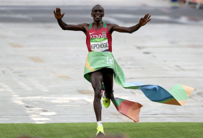 Eliud Kipchoge wins the men's marathon