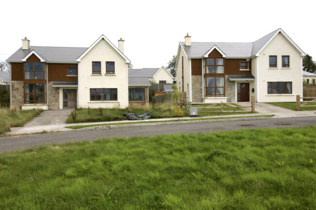 25/8/2011 Ghost Housing Estates