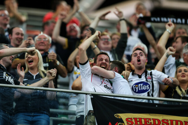 Dundalk supporters celebrate Robert Benson's goal