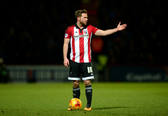 Brentford v Wolverhampton Wanderers - Sky Bet Championship - Griffin Park