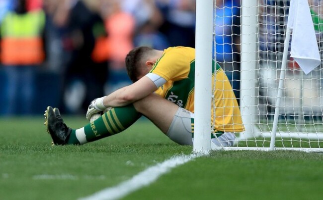 Brian Kelly dejected at the end of the game