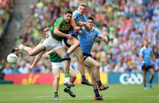 Ciaran Kilkenny and Diarmuid Connolly with Bryan Sheehan
