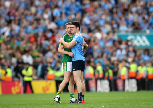 Diarmuid Connolly with Marc &Oacute; S&eacute; after the game