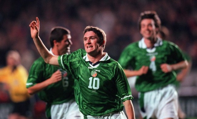 Robbie Keane celebrates his first goal 14/10/1998