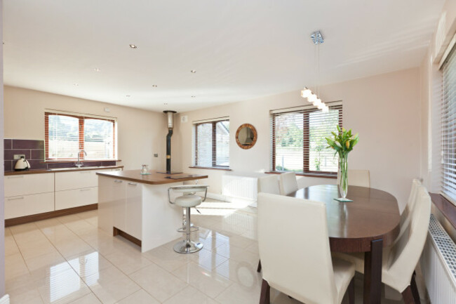 58d5c666020c54ab11b2722eec02c510