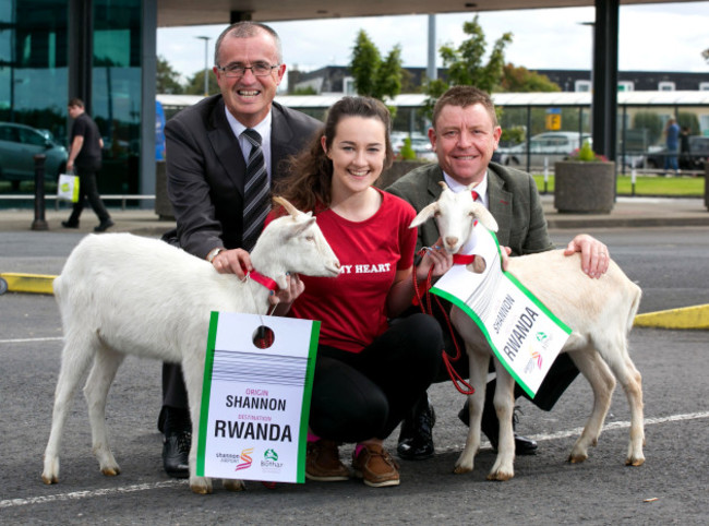 Shannon Bothar Rwanda Animals