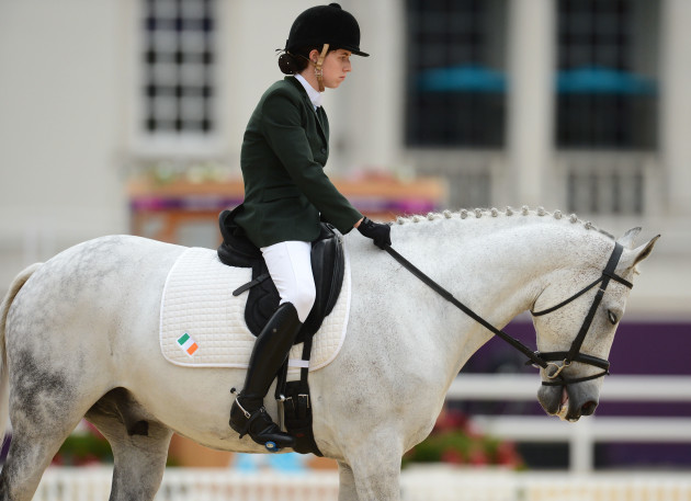 Helen Kearney rides Mister Cool and wins Bronze