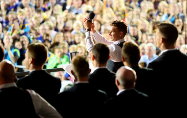 Brendan Maher applauds the crowd