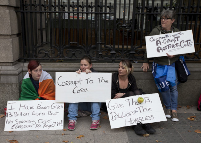 7/9/2016. Apple Billions Protest. Members of the p