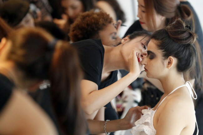 Fashion Backstage Spring 2017