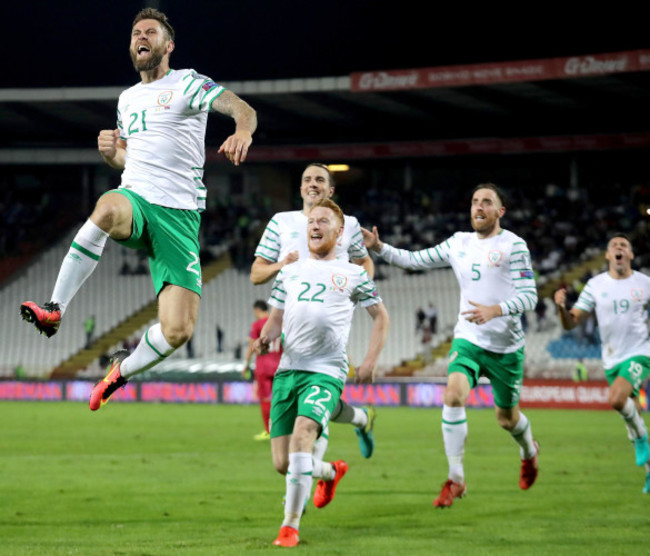 Daryl Murphy celebrates scoring