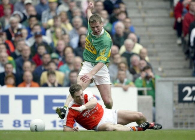 Dara O'Cinneide and Kieran McGeeney 22/9/2002 DIGITAL