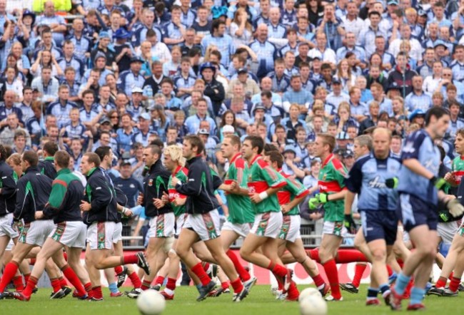 General view of Mayo players