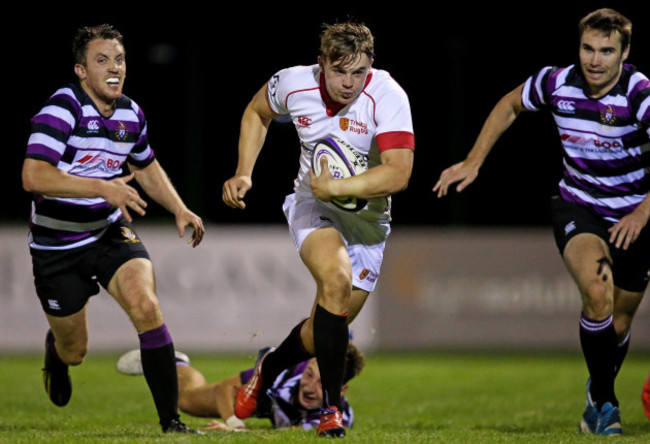 Michael Courtney son his way to scoring his first try