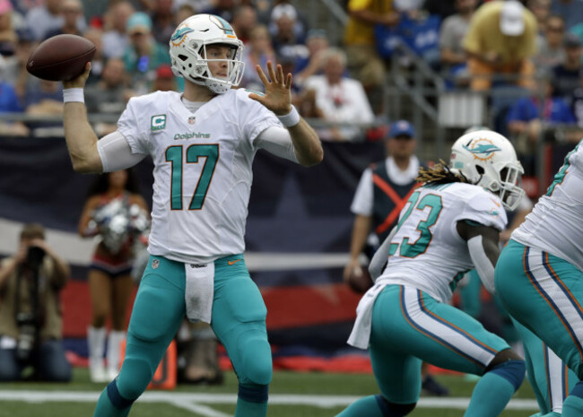 Dolphins Patriots Football