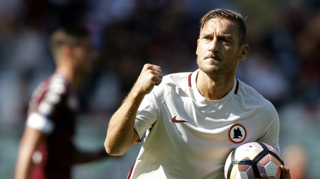 totti-cropped_1c90lwelbgw5w19tvoa67wevk5