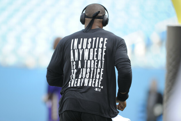 Colin Kaepernick Black Power American Football Knee Hoodie//Sweatshirt NEU