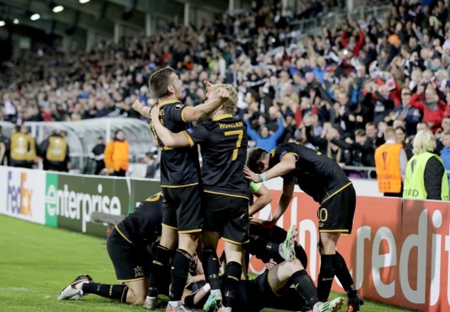 Dundalk's players celebrate Ciaran Kilduff's goal