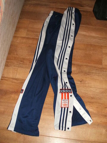 vintage adidas tracksuit bottoms  Track pants outfit, Vintage adidas, Adidas  tracksuit