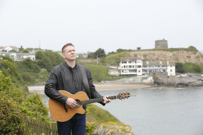 12/6/2015. Damien Dempsey Making Videos