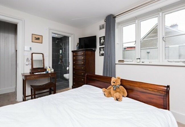 23d3c93164b18b7f263bd5212750a384