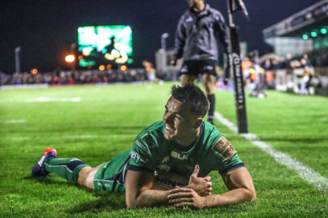 Cian Kelleher  scores his sides fourth try