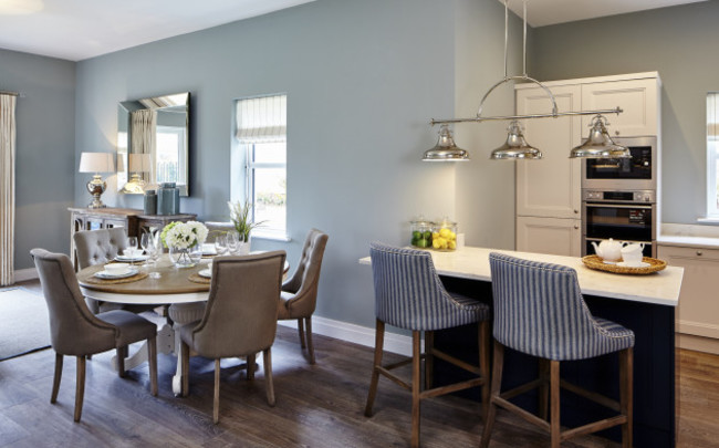 18e9ac7aa65accb7a2c5fd7ea98a6b2f