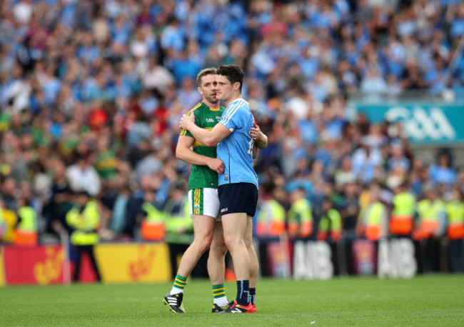 Diarmuid Connolly with Marc &Oacute; S&eacute; after the game
