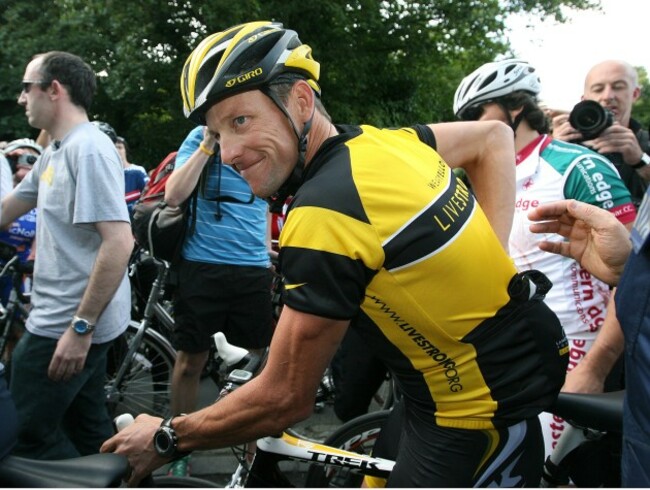 Lance Armstrong at the start his ride through the Phoenix Park