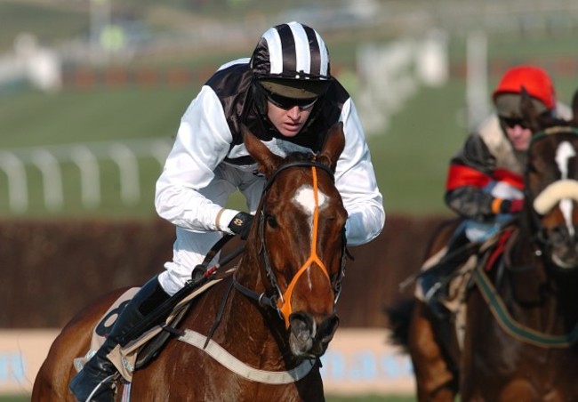 Horse Racing - Cheltenham Festival - Queen Mother Champion Chase Day - Cheltenham Racecourse