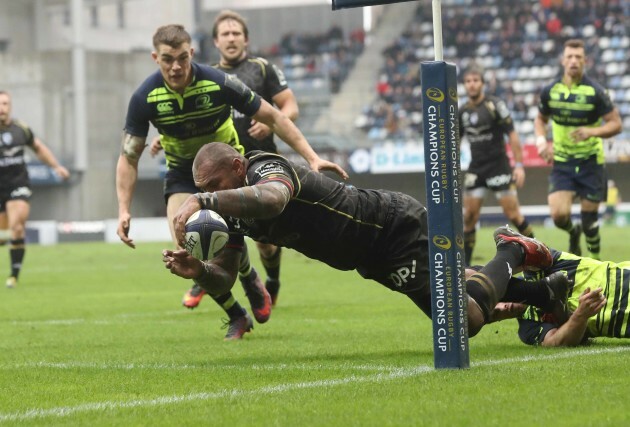 Montpellier’s Nemani Nadolo scores a try