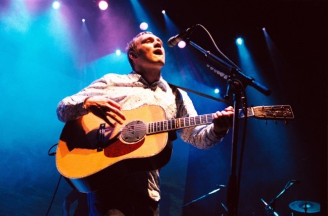 DAVID GRAY IN CONCERT AT THE SHEPHERDS BUSH EMPIRE IN LONDON