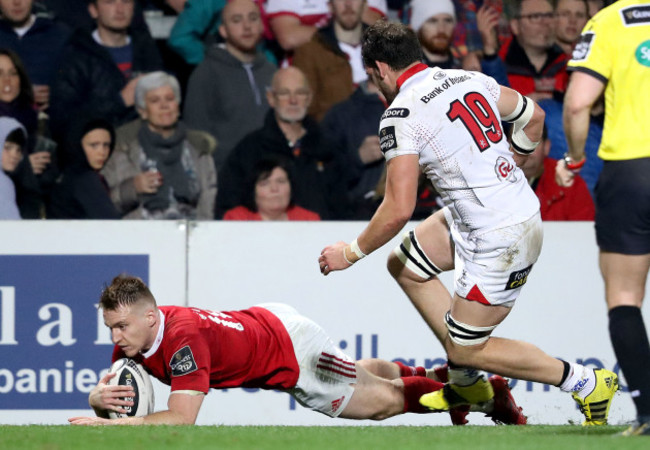 Rory Scannell scores a try