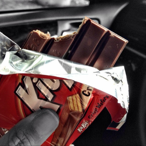 No one tells me how to Kit Kat
