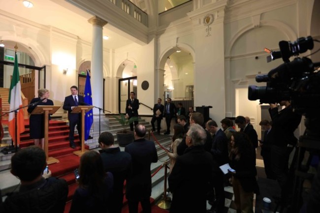 LR GARDA STRIKE 758A5350