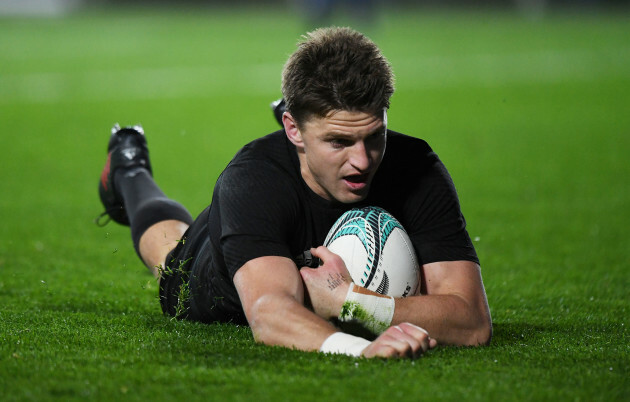 Beauden Barrett scores a try