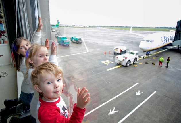 Shannoin Airport Santa Flights 2015
