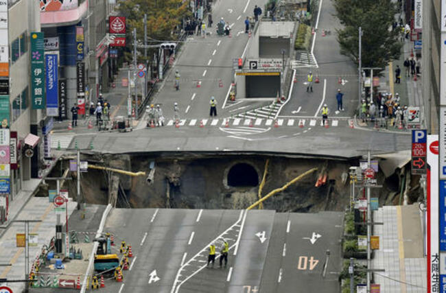 APTOPIX Japan Sinkhole