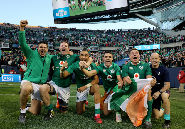 Billy Holland, Donnacha Ryan, Simon Zebo, Conor Murray and CJ Stander celebrate winning